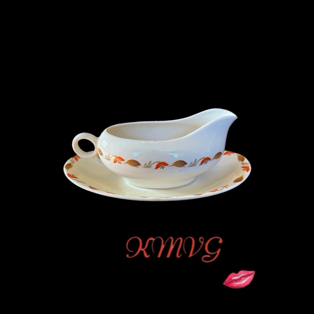 Vintage 1950s Ballerina Largo Gravy Boat & Underplate Universal Pottery
